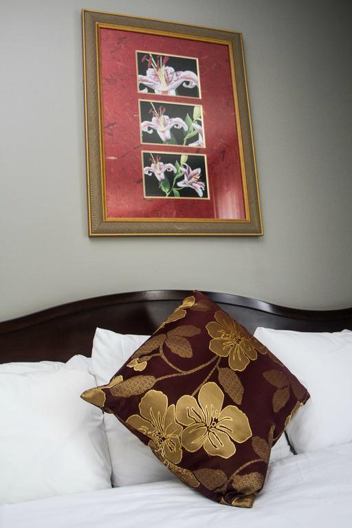 King Edward Hotel
